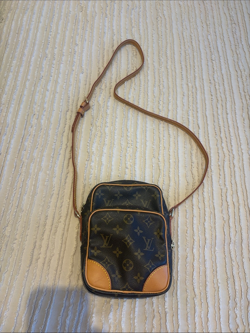 Louis Vuitton Monogram Canvas Messenger Crossbody with Tan Trim